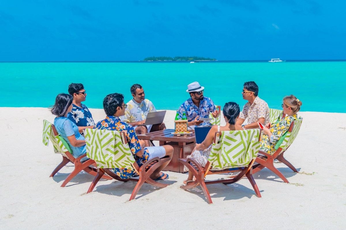 Group reunion Maldives